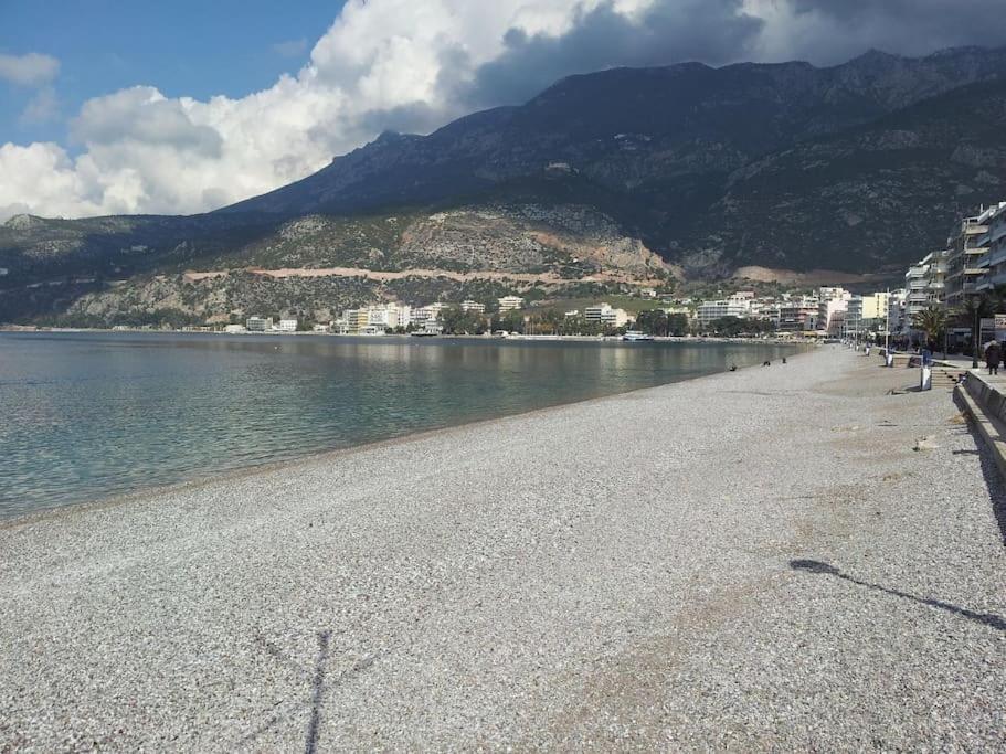 Seaside Family Apartment Loutraki Zewnętrze zdjęcie