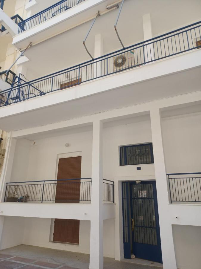 Seaside Family Apartment Loutraki Zewnętrze zdjęcie