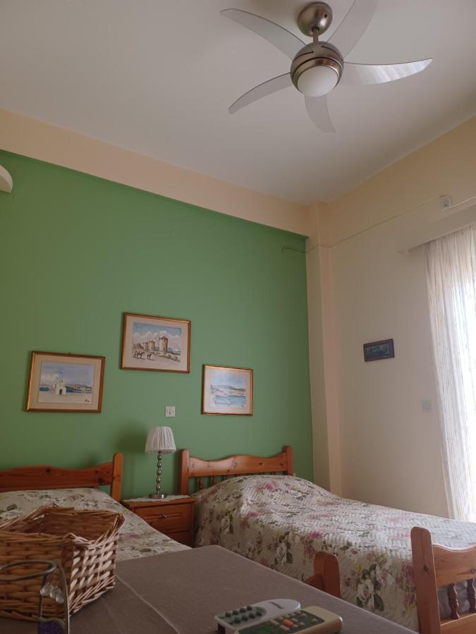 Seaside Family Apartment Loutraki Zewnętrze zdjęcie
